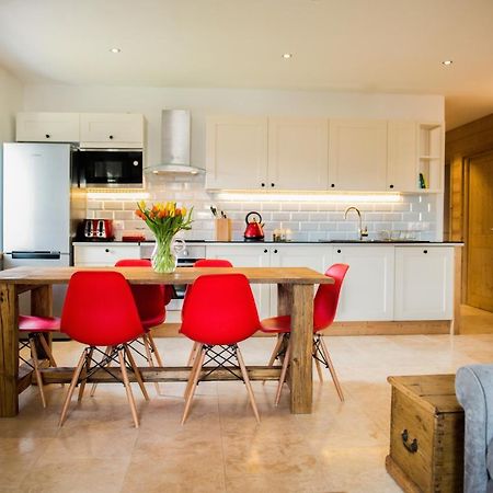 'Petite Ferme Les Bouts' Apartment, Sleeps 6, Nr Morzine La Cote d'Arbroz Bagian luar foto