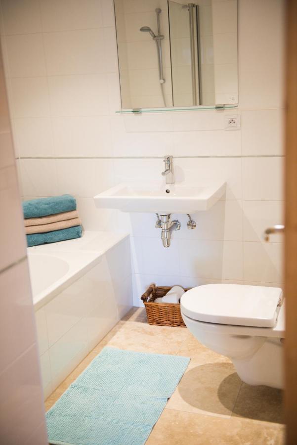 'Petite Ferme Les Bouts' Apartment, Sleeps 6, Nr Morzine La Cote d'Arbroz Bagian luar foto